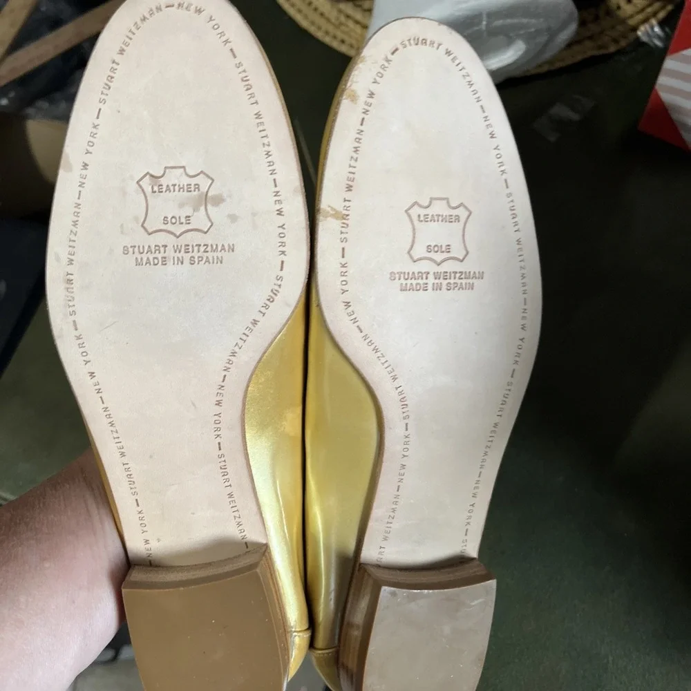 Stuart Weitzman Leather Gold Two Tone Loafers  Made in Spain Barely Worn 7.5